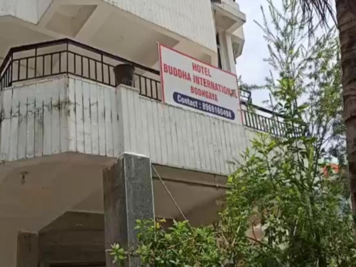 Oyo 80830 Hotel Buddha International Bodh Gaya Dış mekan fotoğraf