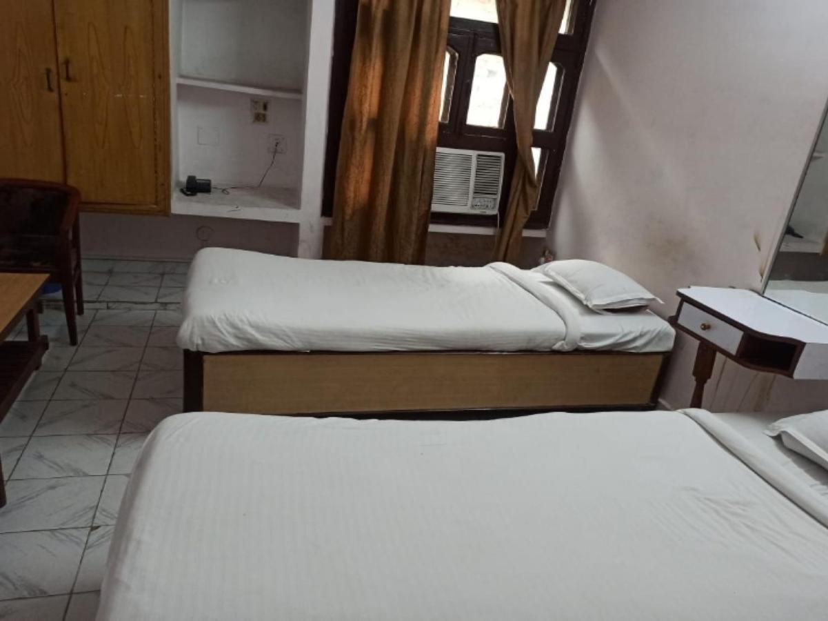 Oyo 80830 Hotel Buddha International Bodh Gaya Dış mekan fotoğraf