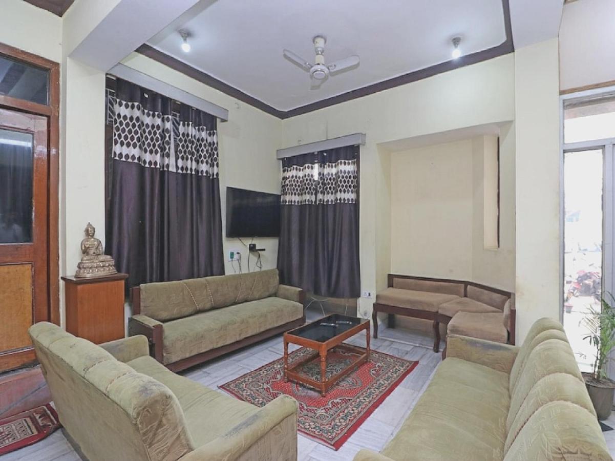 Oyo 80830 Hotel Buddha International Bodh Gaya Dış mekan fotoğraf